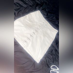 Cute cream Tobi skirt size Small mini